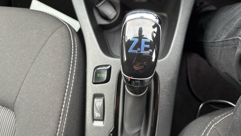 Renault Zoe 68kW i Dynamique Nav 41kWh 5dr Auto Electric Hatchback